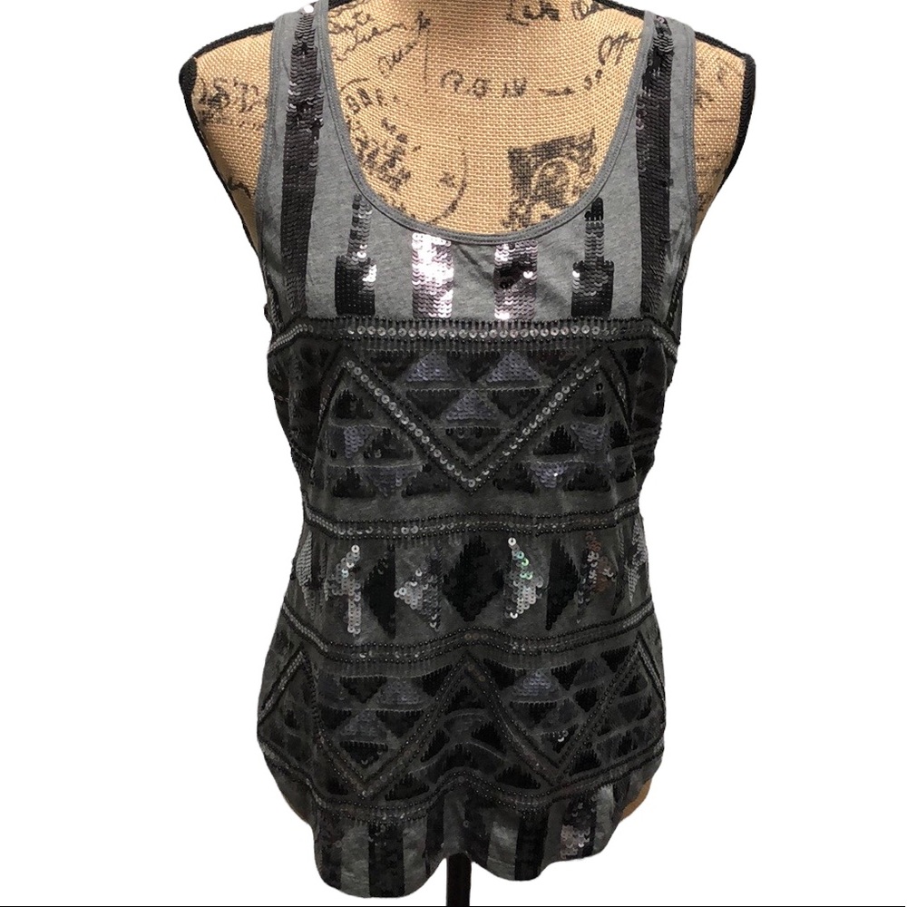 {Express} NWT Gray Aztec Pattern Sequin Front Tank